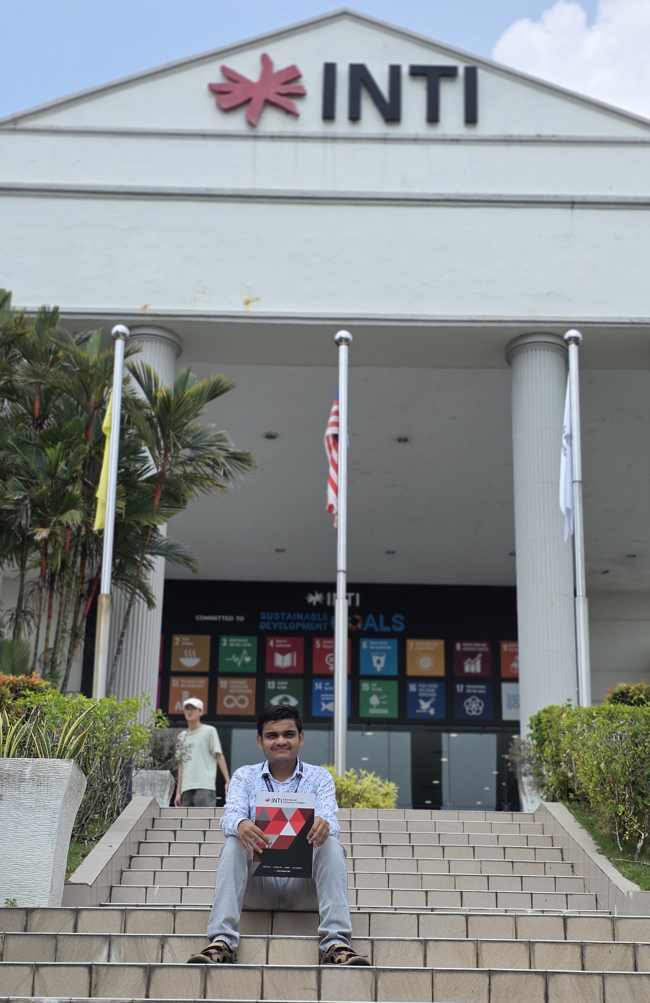 A New Chapter Beyond Borders — photo 3 of 3